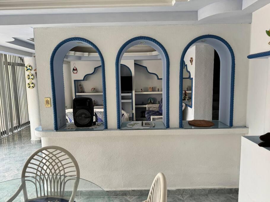 Blue Coast With Pool And Ocean View 10 To 35 P Villa Acapulco Exterior photo